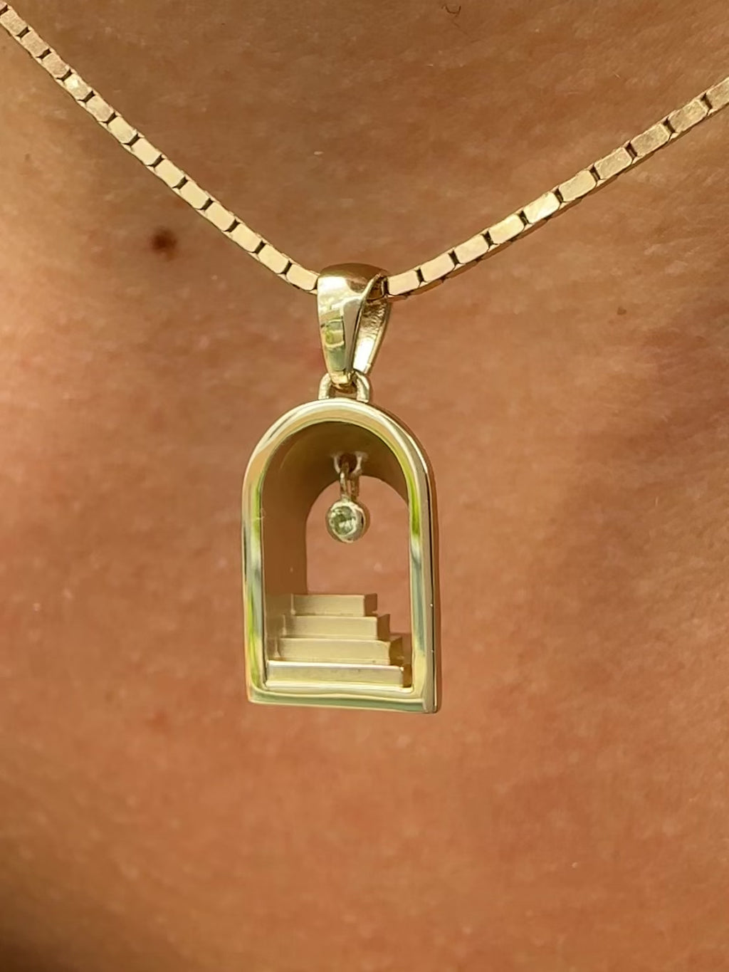 Portal Stair Charm Pendant - 14k gold, diamond