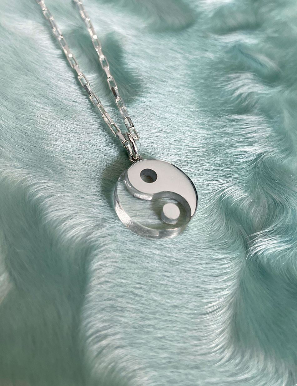 Yin yang necklace hot sale sterling silver