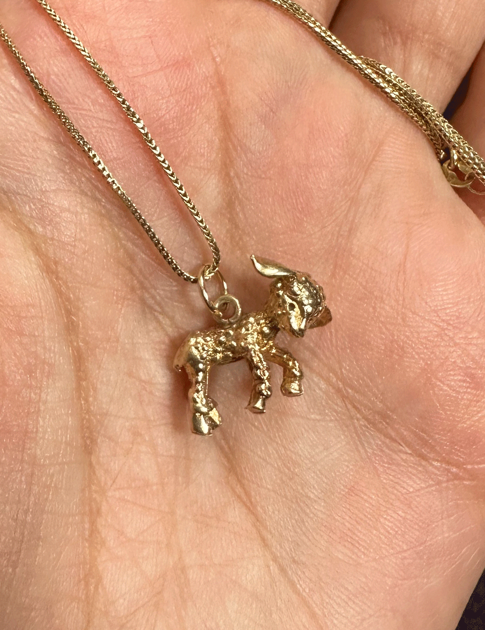 14k yellow gold vintage lamb charm